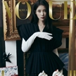 IU登上《Vogue》11月刊封面畫(huà)報(bào)