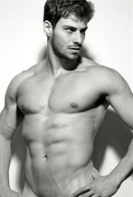巴西先生Lucas Malvacini