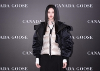 賀聰現(xiàn)身加拿大鵝「共話青皚」沉浸式體驗之旅