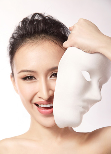 电波拉皮如何瞬间去除眼袋_微整美颜_整形_模